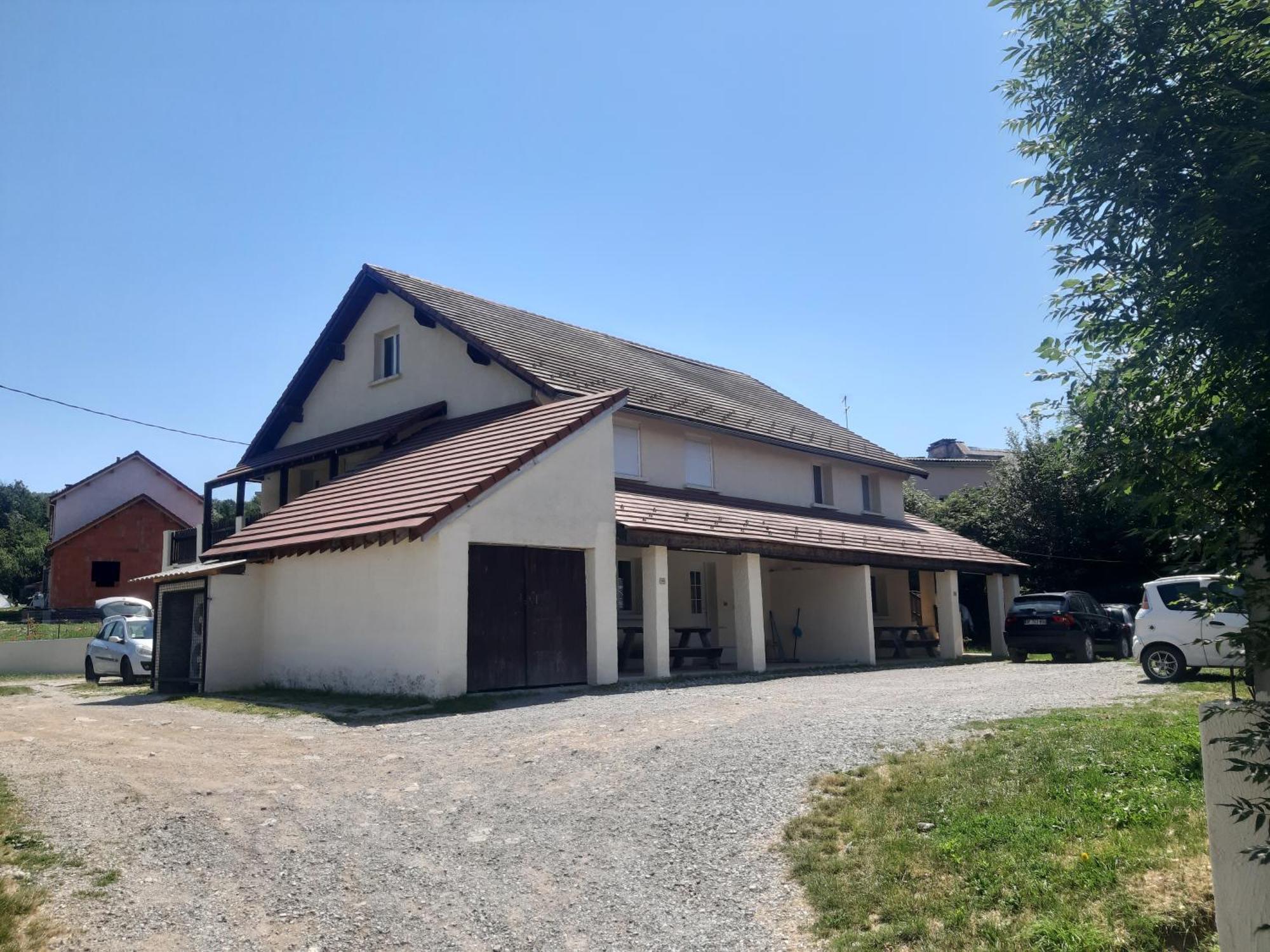 Gogo Location 1 Appartement Forest-Saint-Julien Buitenkant foto