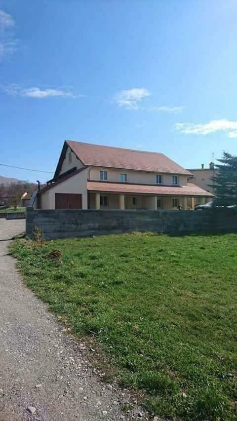 Gogo Location 1 Appartement Forest-Saint-Julien Buitenkant foto