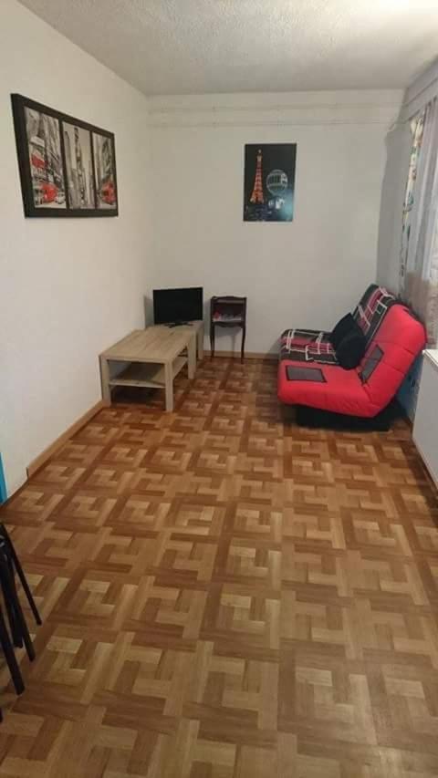 Gogo Location 1 Appartement Forest-Saint-Julien Buitenkant foto